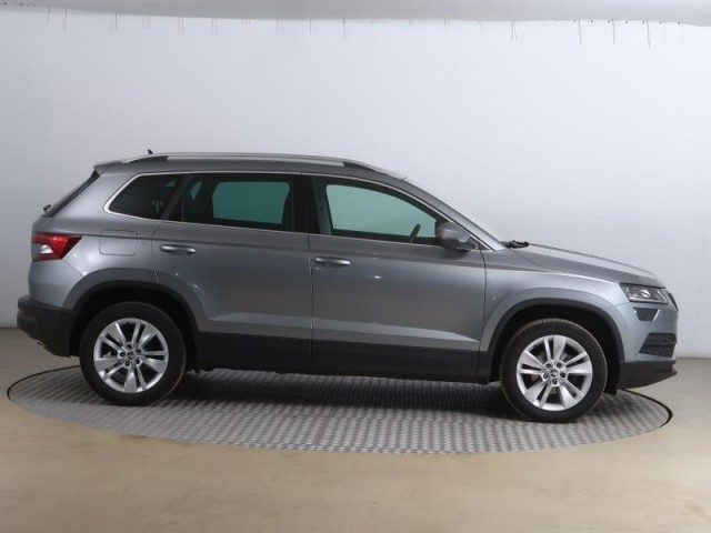 Škoda Karoq  1.0 TSI Style