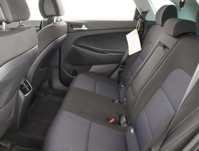 Hyundai Tucson  1.7 CRDi 