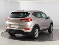 Hyundai Tucson  1.7 CRDi 