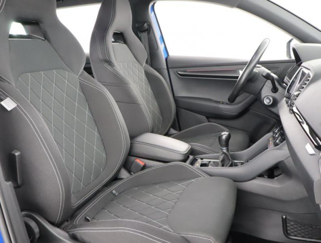 Škoda Karoq  1.5 TSI Sportline