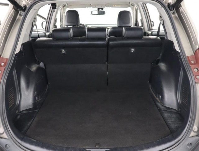 Toyota RAV 4  2.2 D-4D Executive