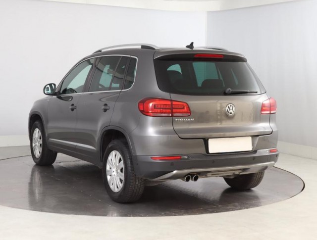 Volkswagen Tiguan  2.0 TDI Sport