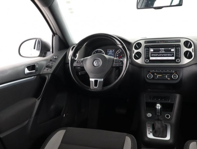 Volkswagen Tiguan  2.0 TDI Sport