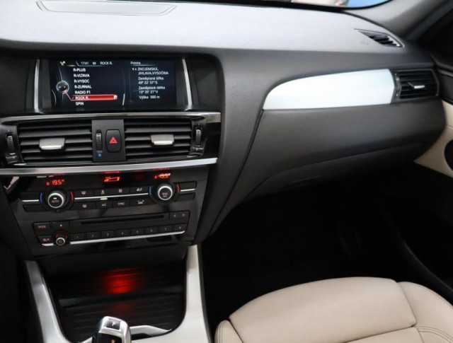 BMW X3  xDrive20d 