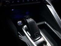 Peugeot 3008  1.5 BlueHDi 