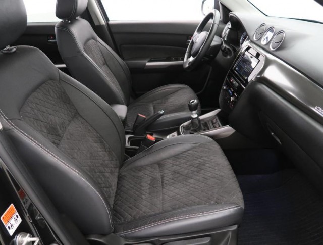 Suzuki Vitara  1.4 BoosterJet Elegance