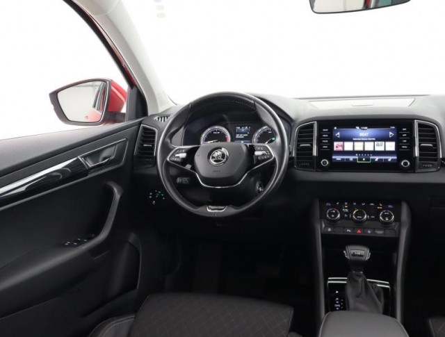 Škoda Karoq  1.5 TSI 