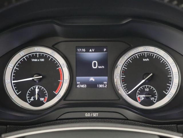 Škoda Karoq  1.5 TSI 