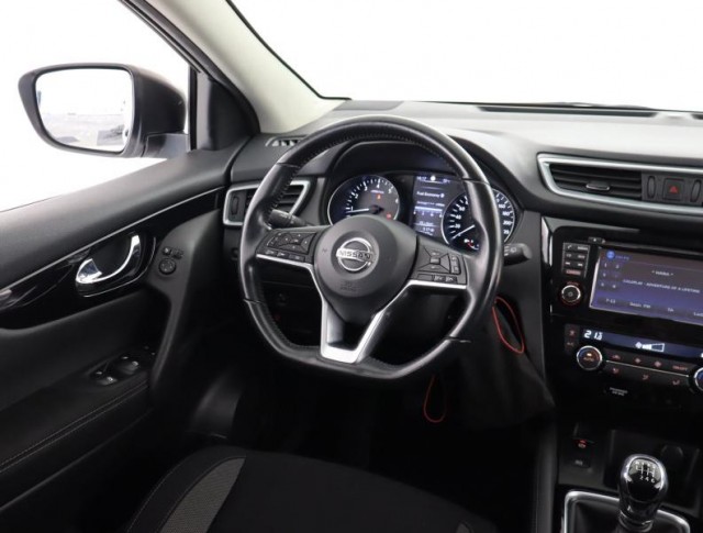 Nissan Qashqai  1.2 DIG-T 