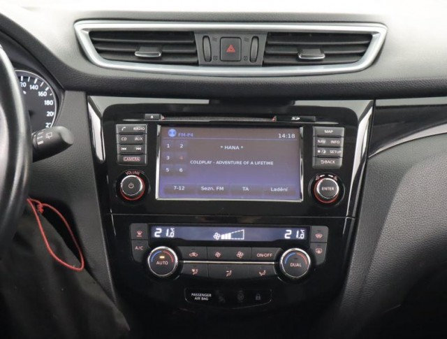 Nissan Qashqai  1.2 DIG-T 