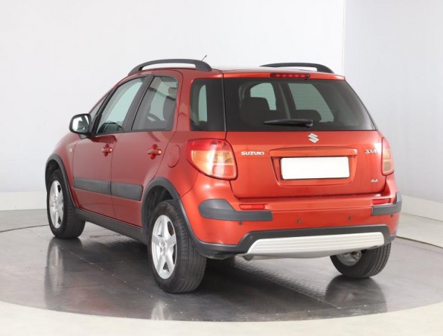 Suzuki SX4  1.6 VVT Club