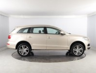 Audi Q7  3.0 TDI S-Line