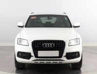 Audi Q5  2.0 TDI S line