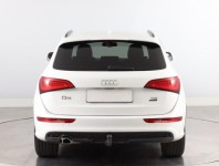 Audi Q5  2.0 TDI S line