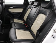 Audi Q5  2.0 TDI S line