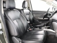 Mitsubishi L200  2.4 DI-D Invite