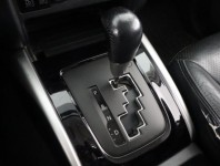 Mitsubishi L200  2.4 DI-D Invite