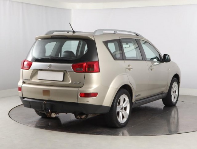 Peugeot 4007  2.2 HDI 