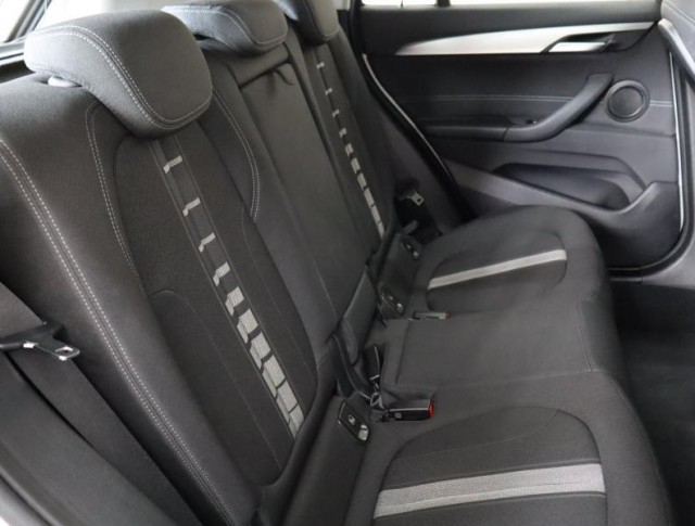 BMW X1  sDrive20i Prestige