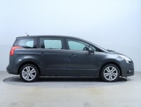 Peugeot 5008  1.6 HDi 