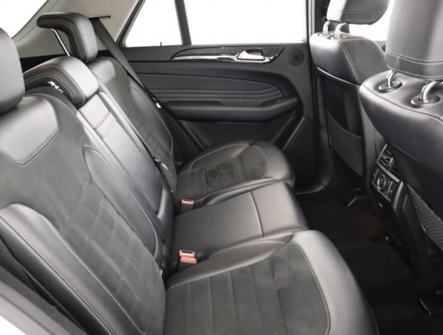 Mercedes-Benz ML  ML 350 BlueTEC Performance Pa