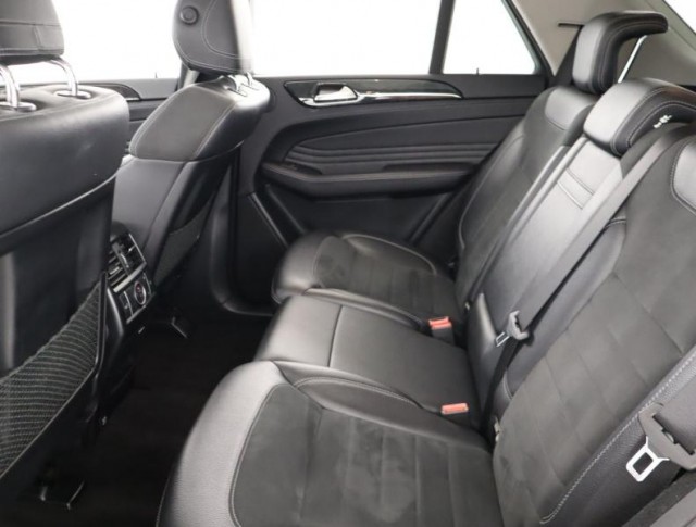 Mercedes-Benz ML  ML 350 BlueTEC Performance Pa