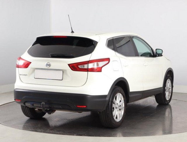 Nissan Qashqai  1.6 DIG-T 