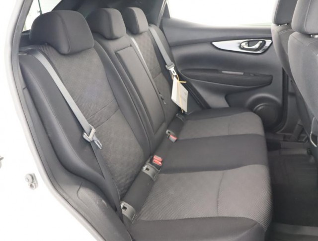 Nissan Qashqai  1.6 DIG-T 