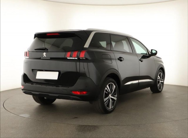 Peugeot 5008  2.0 BlueHDi 