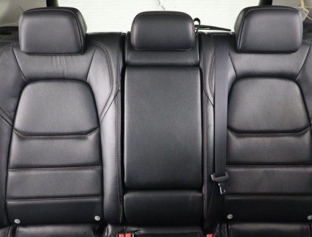 Mazda CX-5  2.5 Skyactiv-G Revolution