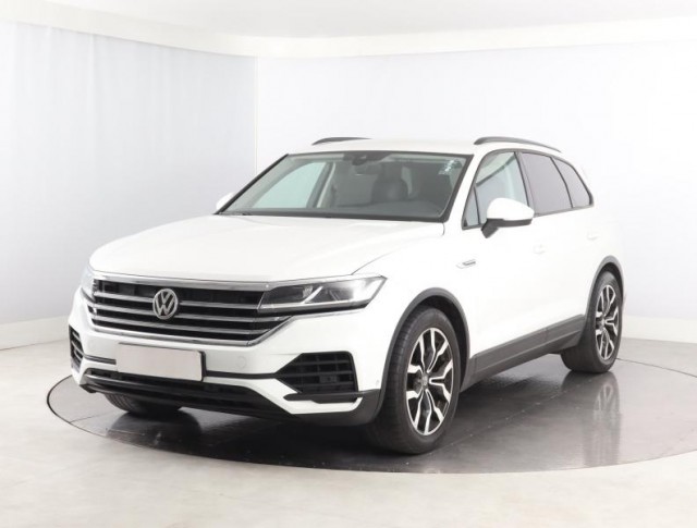 Volkswagen Touareg  3.0 TDI Business