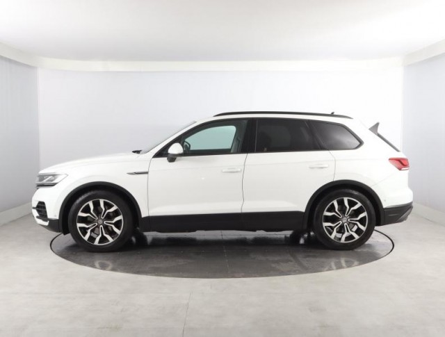 Volkswagen Touareg  3.0 TDI Business