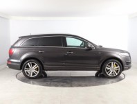 Audi Q7  3.0 TDI 