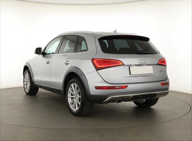 Audi Q5  2.0 TDI 