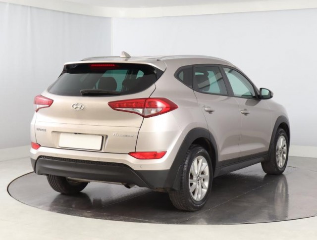 Hyundai Tucson  1.7 CRDi 