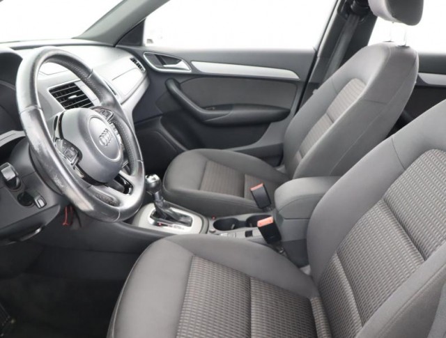 Audi Q3  2.0 TDI Sport