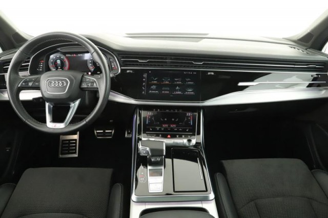 Audi Q7  55 TFSI S-Line