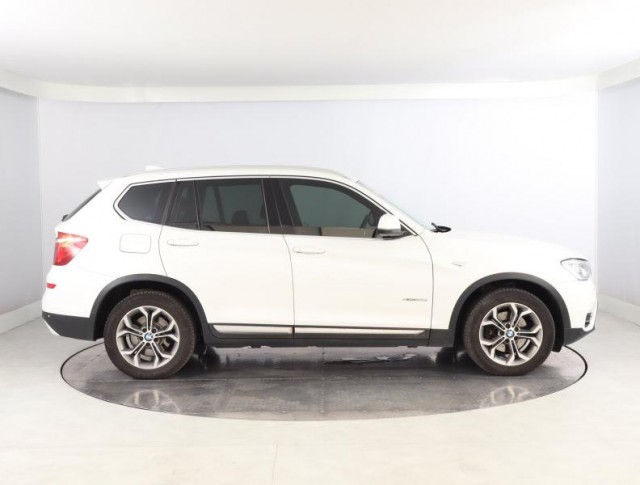 BMW X3  xDrive30d xLine