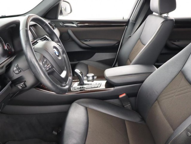 BMW X3  xDrive30d xLine