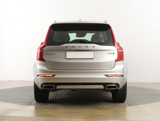 Volvo XC90  D5 AWD R-Design