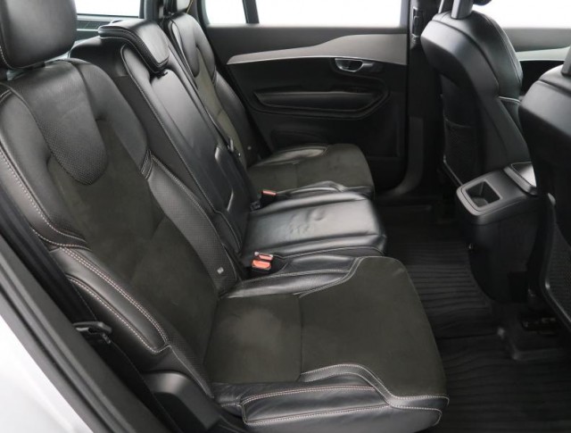 Volvo XC90  D5 AWD R-Design