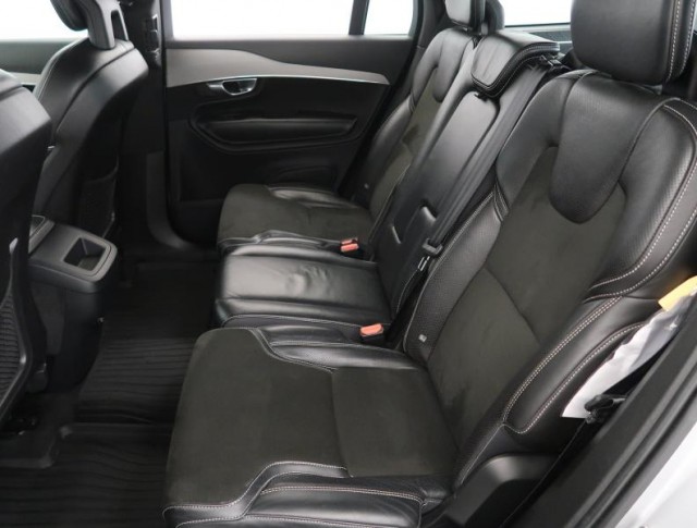 Volvo XC90  D5 AWD R-Design