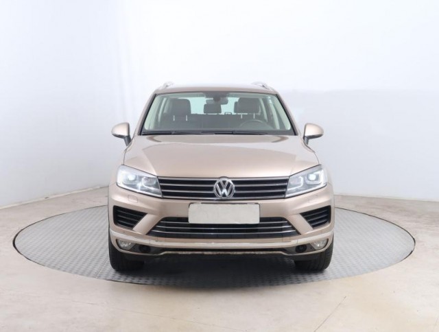 Volkswagen Touareg  3.0 TDI 