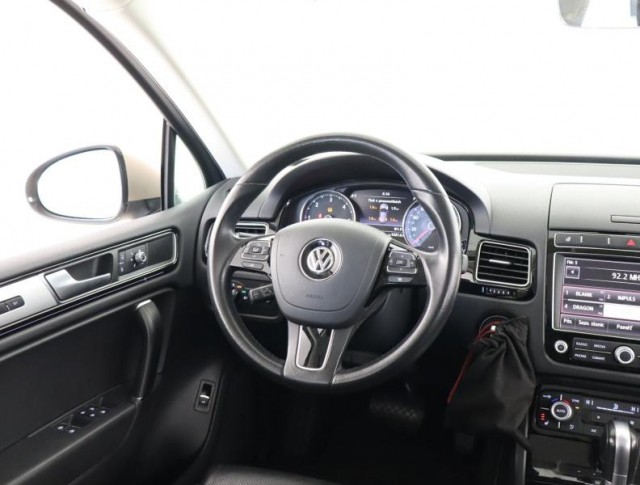Volkswagen Touareg  3.0 TDI 