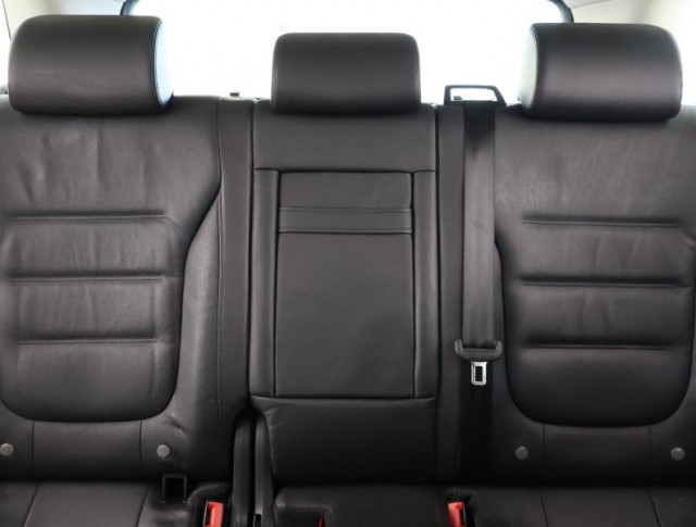 Volkswagen Touareg  3.0 TDI 