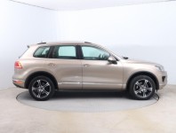 Volkswagen Touareg  3.0 TDI 