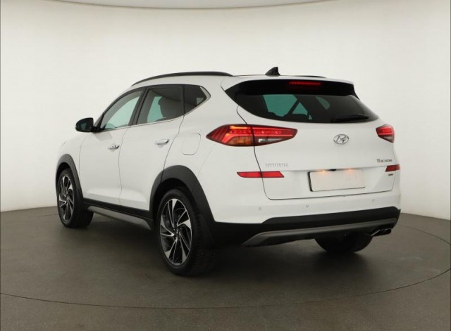 Hyundai Tucson  2.0 CRDi 