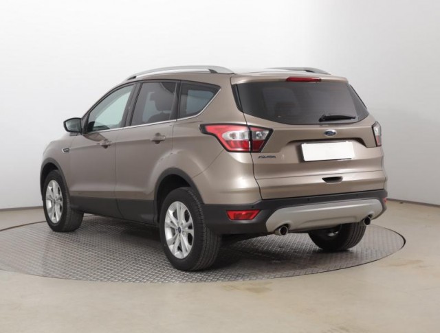 Ford Kuga  1.5 EcoBoost Titanium