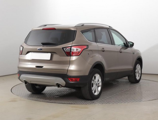 Ford Kuga  1.5 EcoBoost Titanium