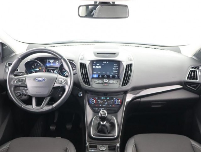 Ford Kuga  1.5 EcoBoost Titanium